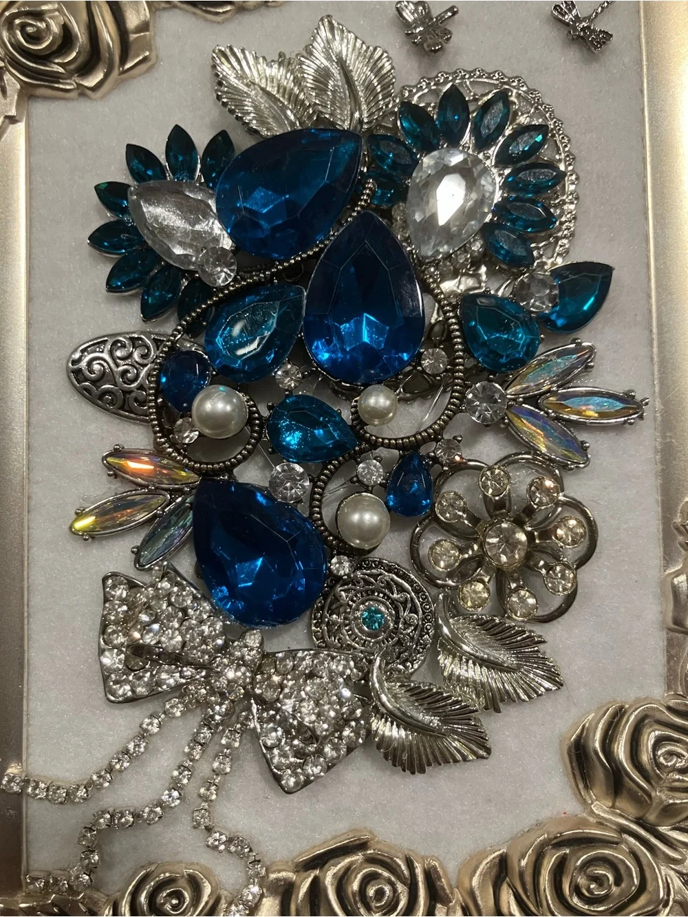Blue Gem Floral Wall Decor Frame